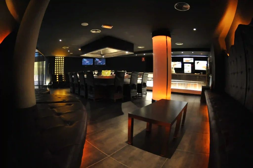 miishi suhi club 045